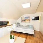 Urlaubsmagie - Ferienwohnung Talruhe - Garten Mit Terrasse & Saisonaler Pool * Sebnitz
