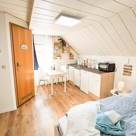 Апартаменты H5 - Urlaubsmagie - Wohlfuehloase Mit Pool Зебниц