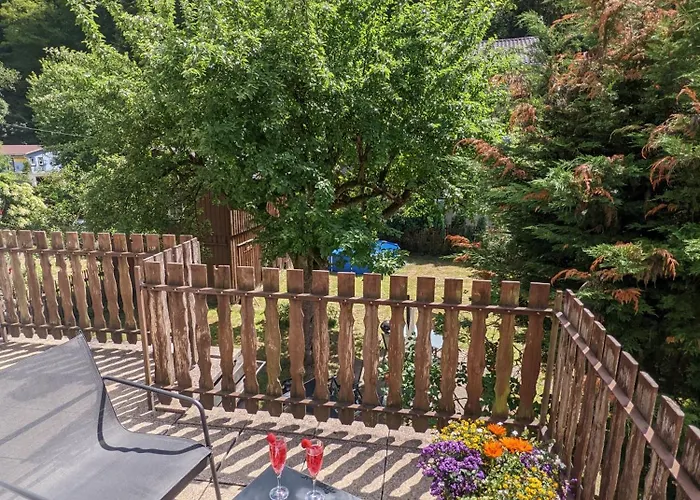 Lägenhet Urlaubsmagie - Ferienwohnung Talruhe - Garten Mit Terrasse & Saisonaler Pool Sebnitz