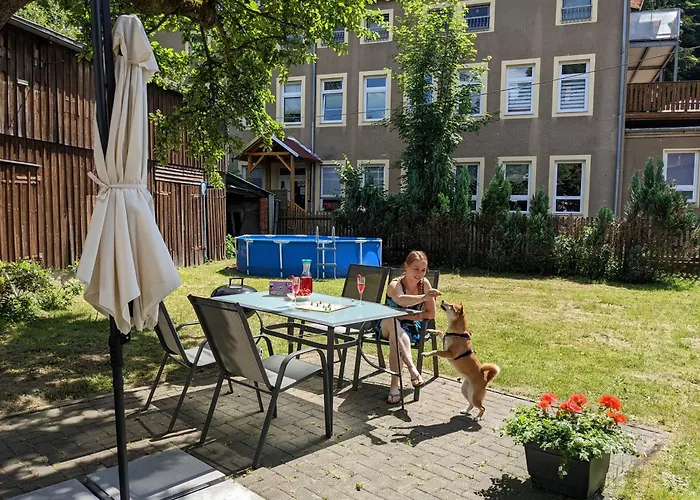 Lägenhet Urlaubsmagie - Ferienwohnung Talruhe - Garten Mit Terrasse & Saisonaler Pool *