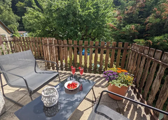 Urlaubsmagie - Ferienwohnung Talruhe - Garten Mit Terrasse & Saisonaler Pool Lägenhet